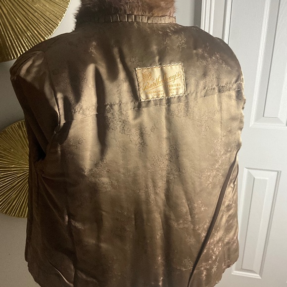 **Vintage Mink Fur Jacket** - Picture 4 of 7